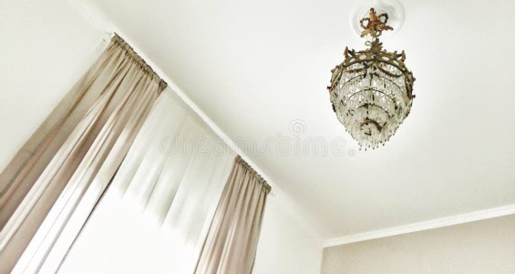 Chandelier Buying Guide for Elegant Interior Decor