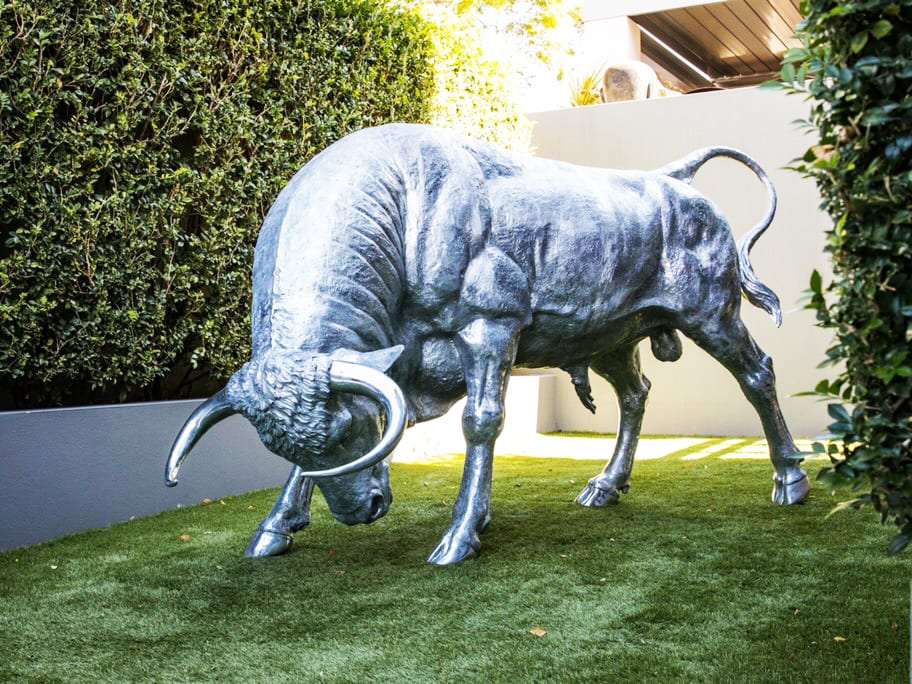 Best Materials Used in Modern Sculptures Unveiled