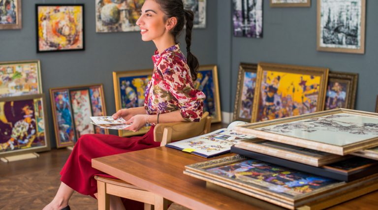 How to Create a Painting Collection or Series - Tara Leaver How to Start a Painting Collection on a Budget