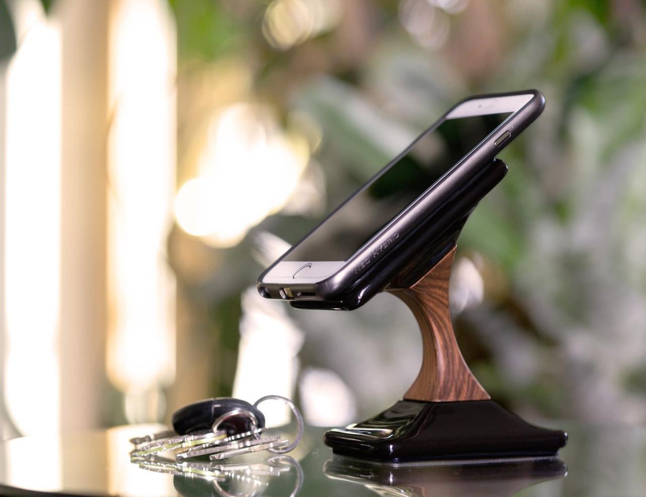 14 Wireless Chargers That Will Help You Break Free » Gadget Flow Wireless Chargers That Actually Work